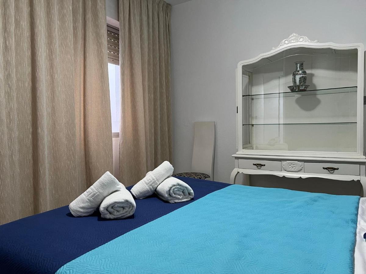 Apartamento La Torre Con Parking Gratuito Apartment Kordoba Bagian luar foto